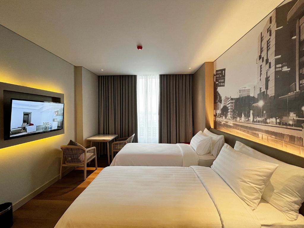 Ra Suites Simatupang 디럭스.jpg