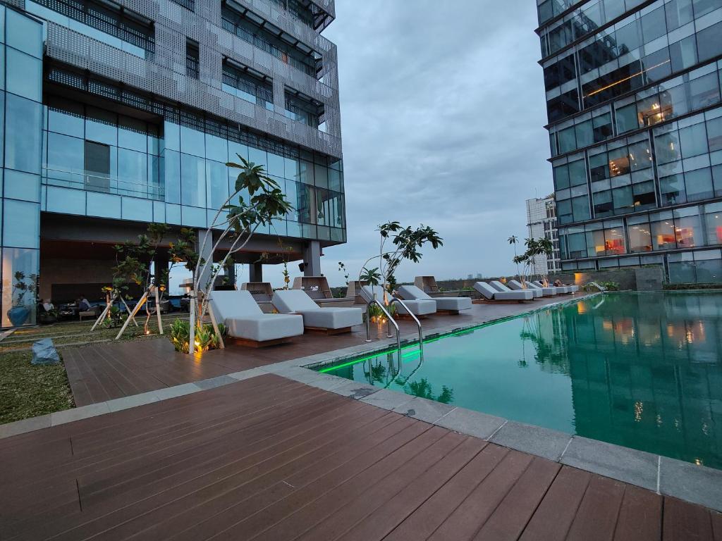 Ra Suites Simatupang 부대시설.jpg