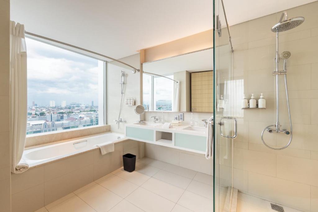 DoubleTree by Hilton Jakarta Kemayoran 스위트3.jpg