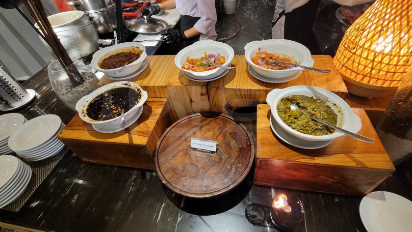 아스톤 파스퇴르 조식20230125_070359.jpg