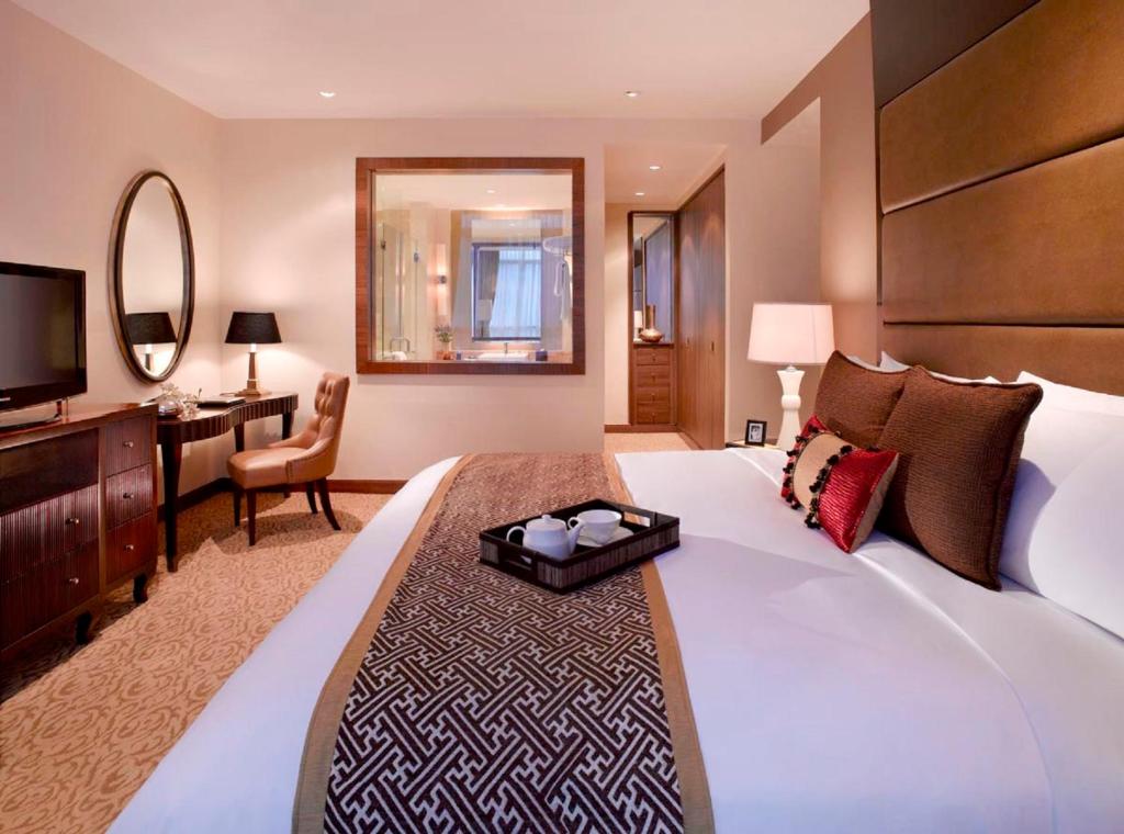 Oakwood Premier Cozmo Jakarta 투베드.jpg