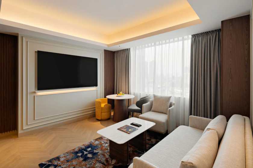 Mövenpick Hotel Jakarta Pecenongan  스위트3.jpg