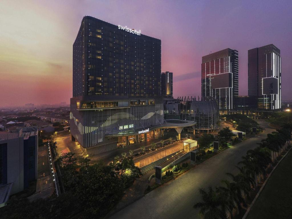 Swissôtel Jakarta PIK Avenue 메인.jpg