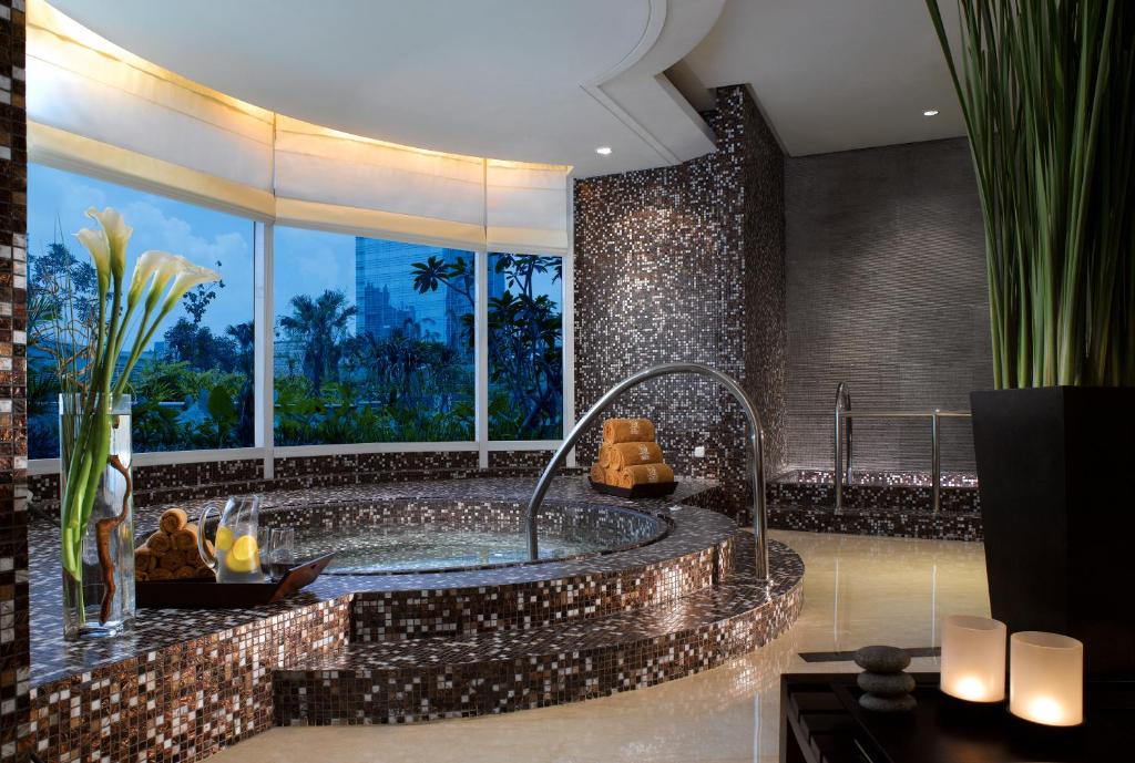 The Residences at Ritz-Carlton Jakarta, Pacific Place 부대시설8.jpg