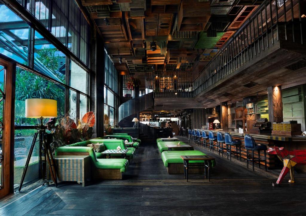 The Orient Jakarta (Royal Hideaway) 부대시설.jpg