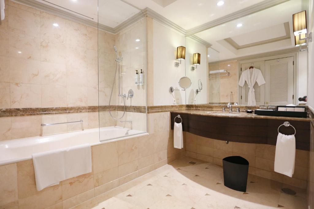 Wyndham Casablanca Jakarta 디럭스3.jpg