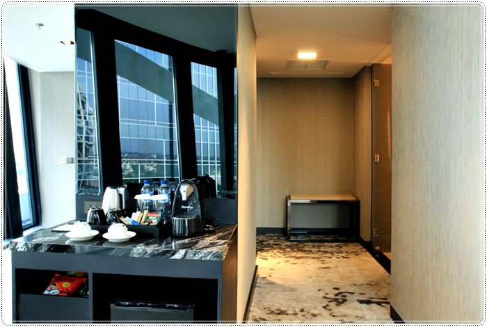 자카르타호텔Executive suite 3.jpeg