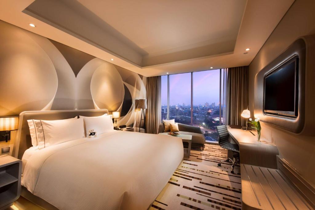 DoubleTree by Hilton Jakarta – Diponegoro 디럭스.jpg
