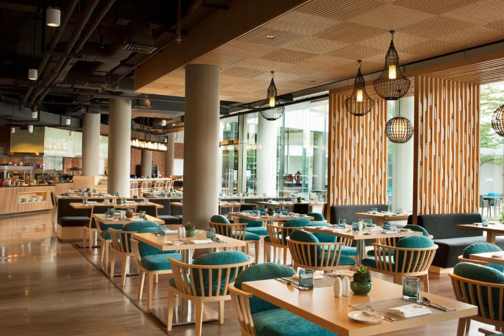 DoubleTree by Hilton Jakarta – Diponegoro 부대시설3.jpg