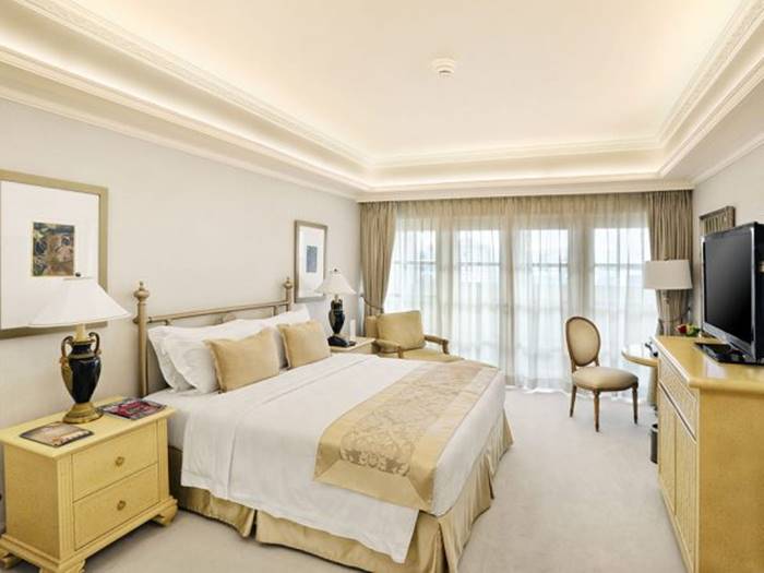 Presidential Suite2.jpg