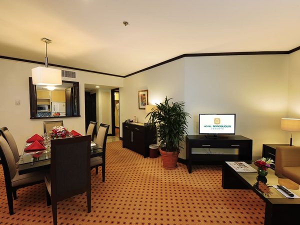 Garden Wing Suite – One Bedroom1.jpg
