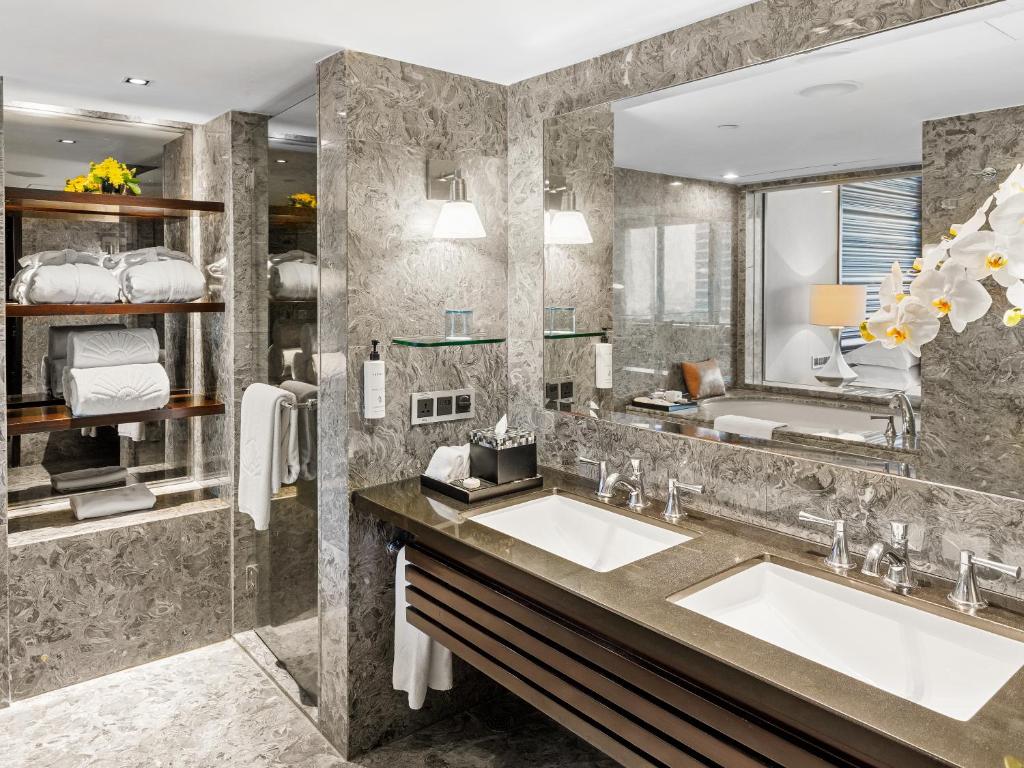 Mandarin Oriental Jakarta 디럭스 클럽룸3.jpg