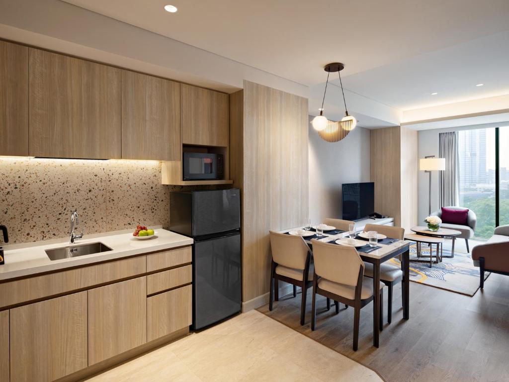 Swissôtel Living Jakarta Mega Kuningan 원베드 아파트2.jpg
