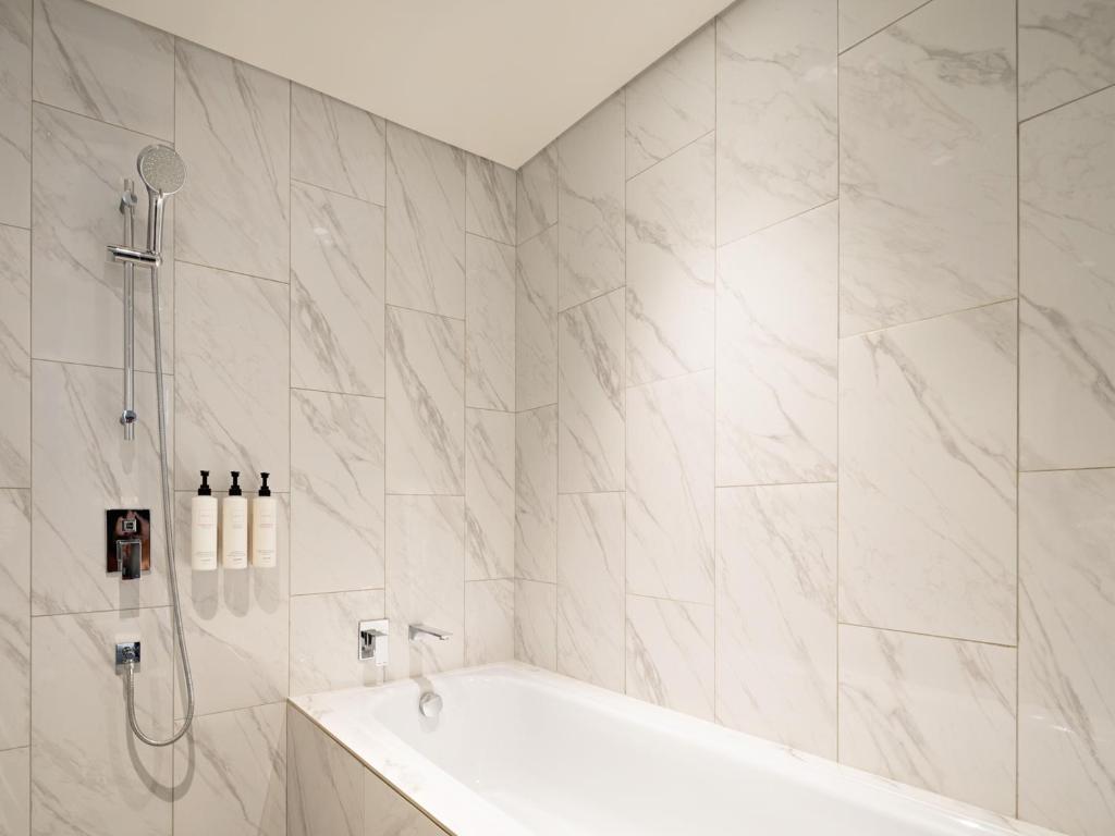 Swissôtel Living Jakarta Mega Kuningan 투베드 아파트4.jpg