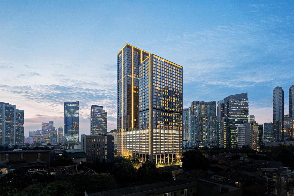 Swissôtel Living Jakarta Mega Kuningan 메인.jpg