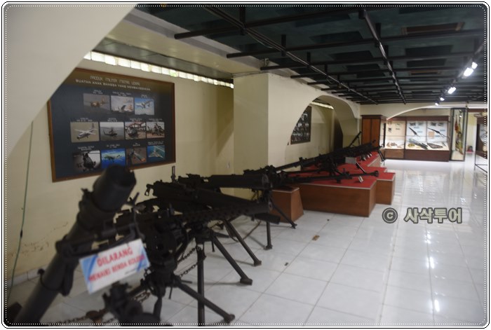 인도네시아 국군박물관078.JPG