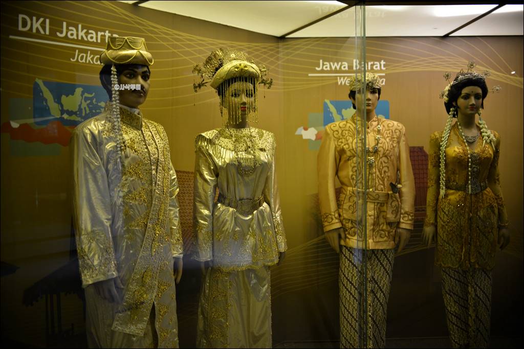 인도네시아 박물관030.JPG