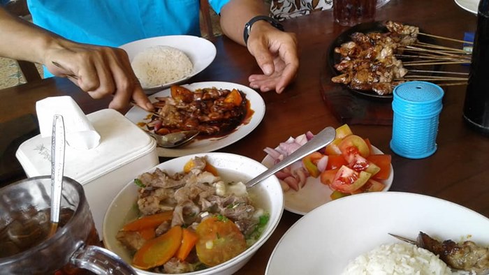 자카르타맛집Sate Kambing Batibul Bang Awi006.jpg