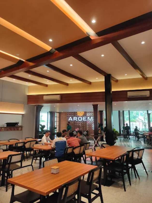aroem4.jpg