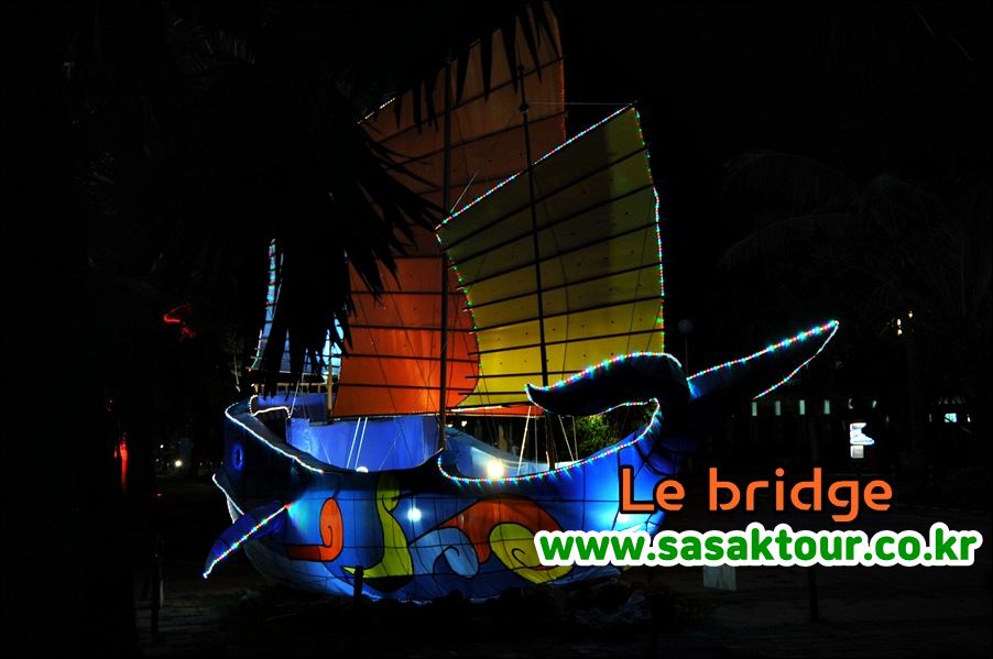 le bridge jakarta003.jpg