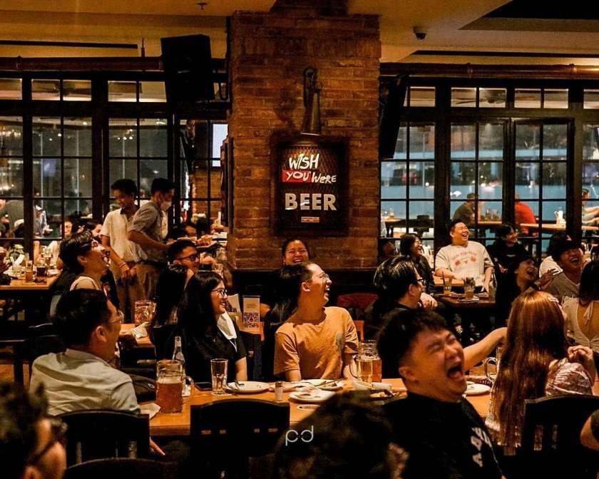Spend quality time over shared meals and shared laughs at Paulaner Brauhaus. Thank you @raw.photowork for tagging us!.jpg