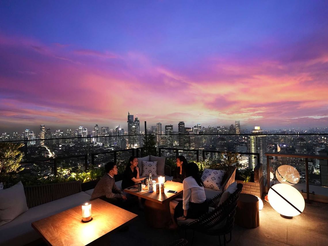 kita-bar-outdoor-experience_standard.jpg