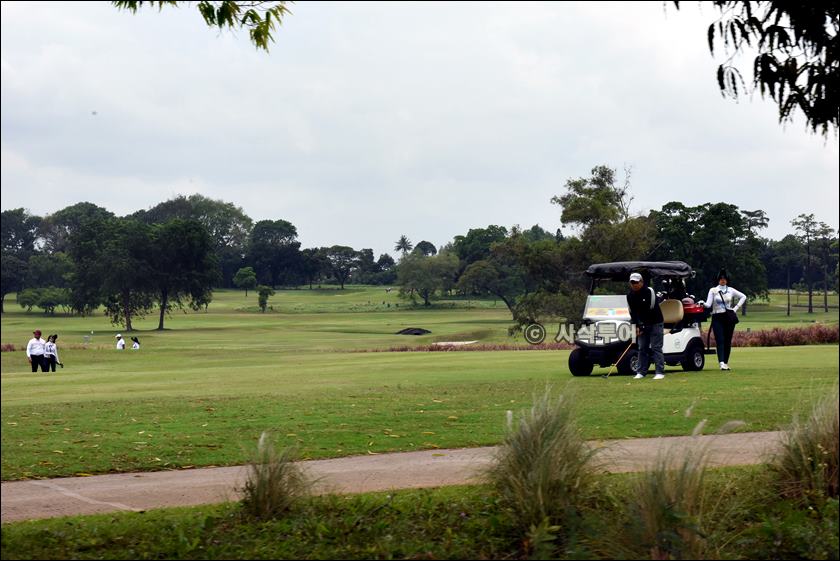 suvarga golf club033.JPG