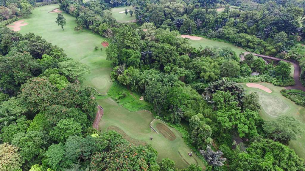 09_old_course_slide_1.jpg