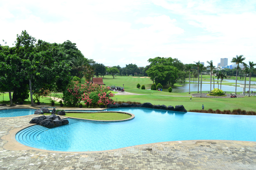 swimming_pool_2.jpg