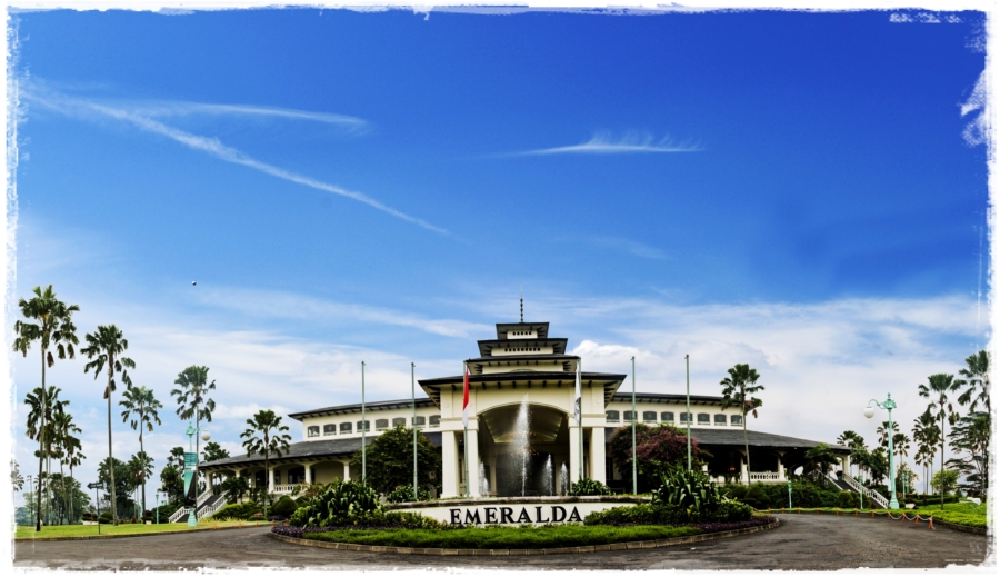 Clubhouse.jpg