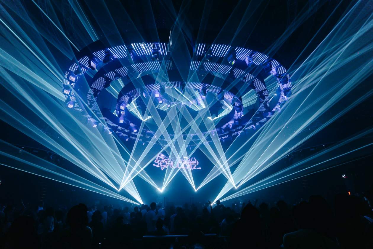 The H Club8.jpg