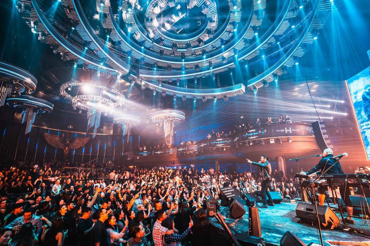 The H Club10.jpg
