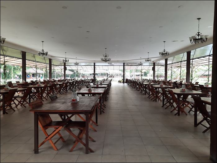 족자카르타 호수 레스토랑 The Westlake Resto011.jpg
