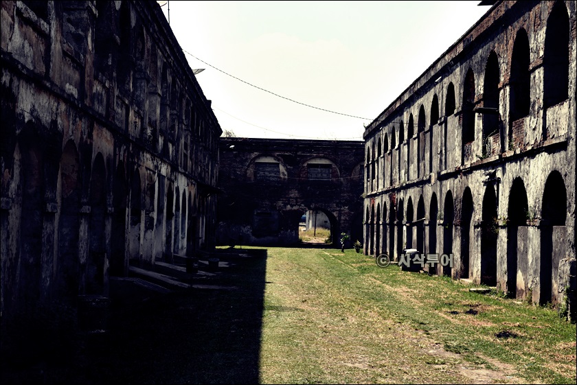 benteng ambara037.JPG