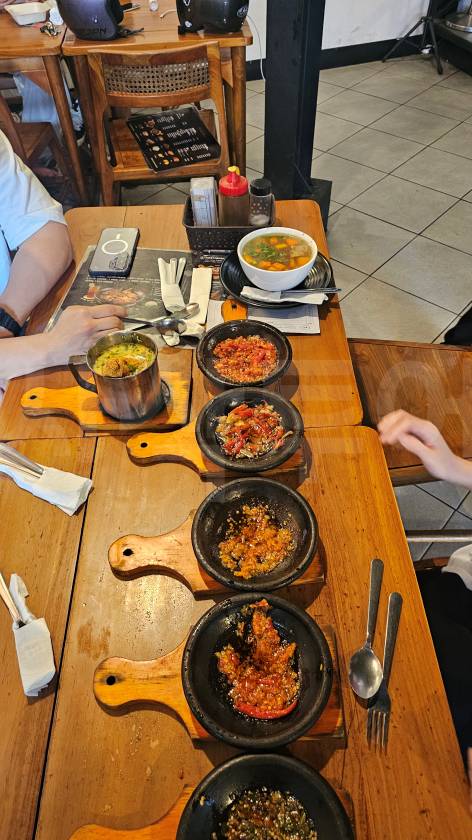 반둥 쯔양 맛집20260408_130446.jpg