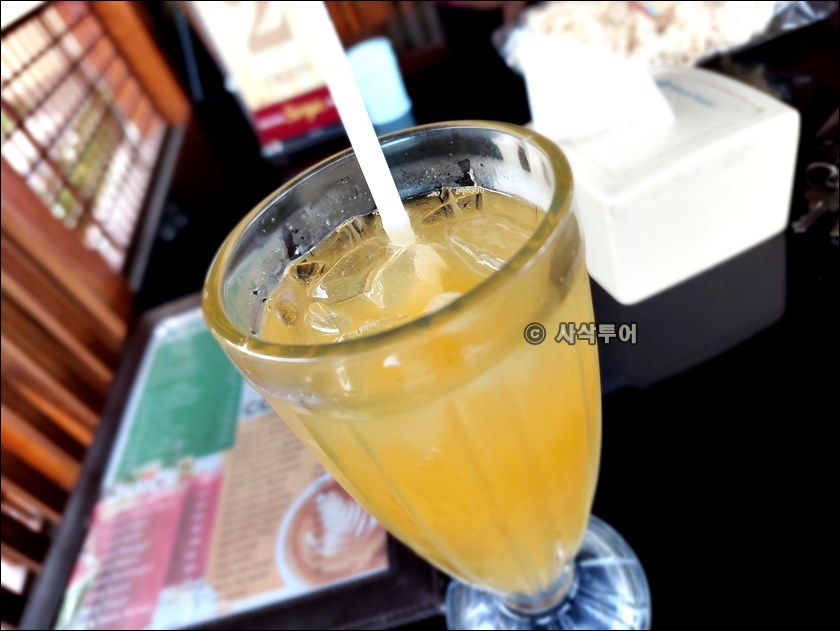 동부자바 짐버르 - Cafe &amp; Resto Gumitir012.jpg
