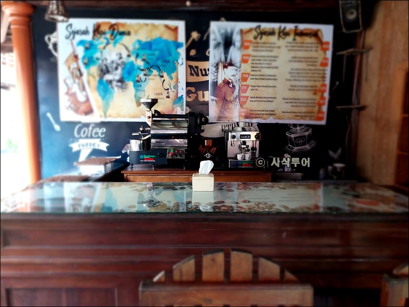 동부자바 짐버르 - Cafe &amp; Resto Gumitir025.jpg