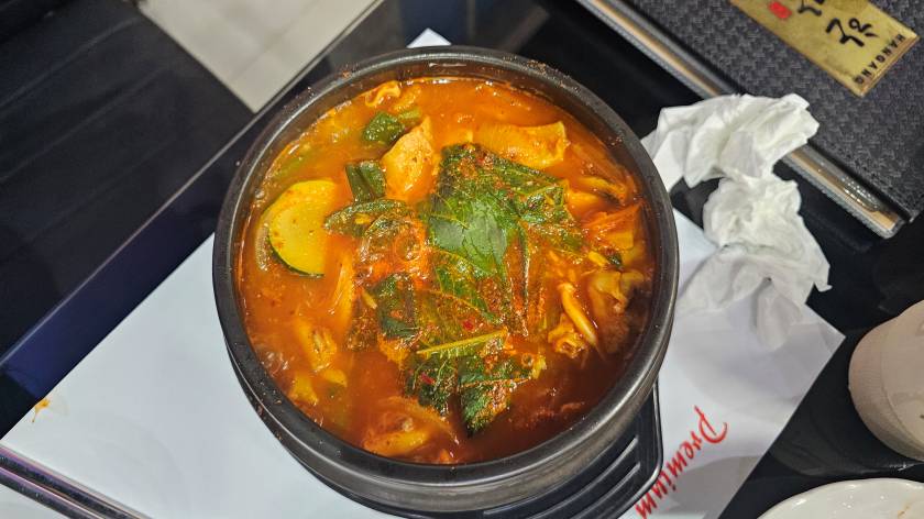 찌까랑 한강 한식당20251115_124408.jpg