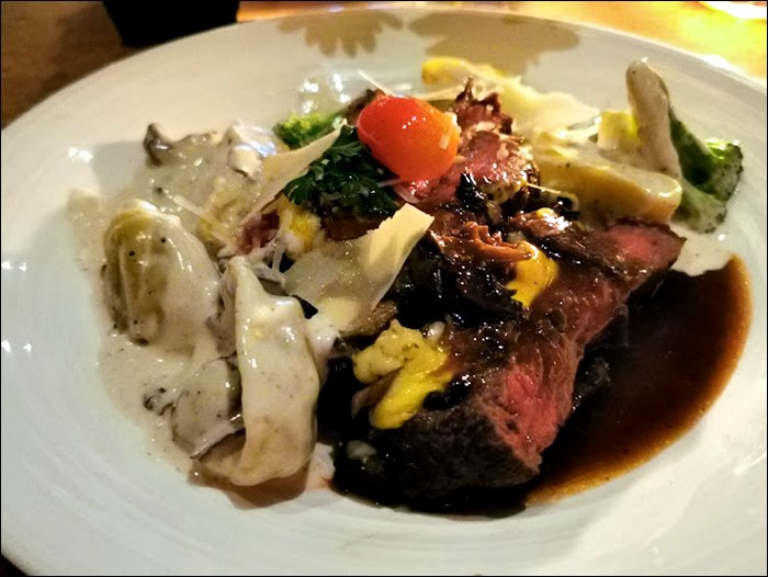 수라바야 맛집 다이닝014.jpg