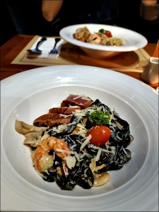 수라바야 맛집 다이닝009.jpg