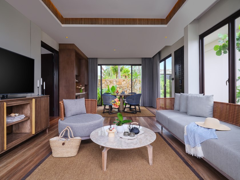 2BR BEACH VILLA 100D2172.jpg
