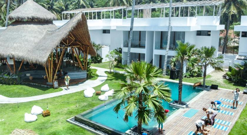 sikara hotel 메인풀.jpg
