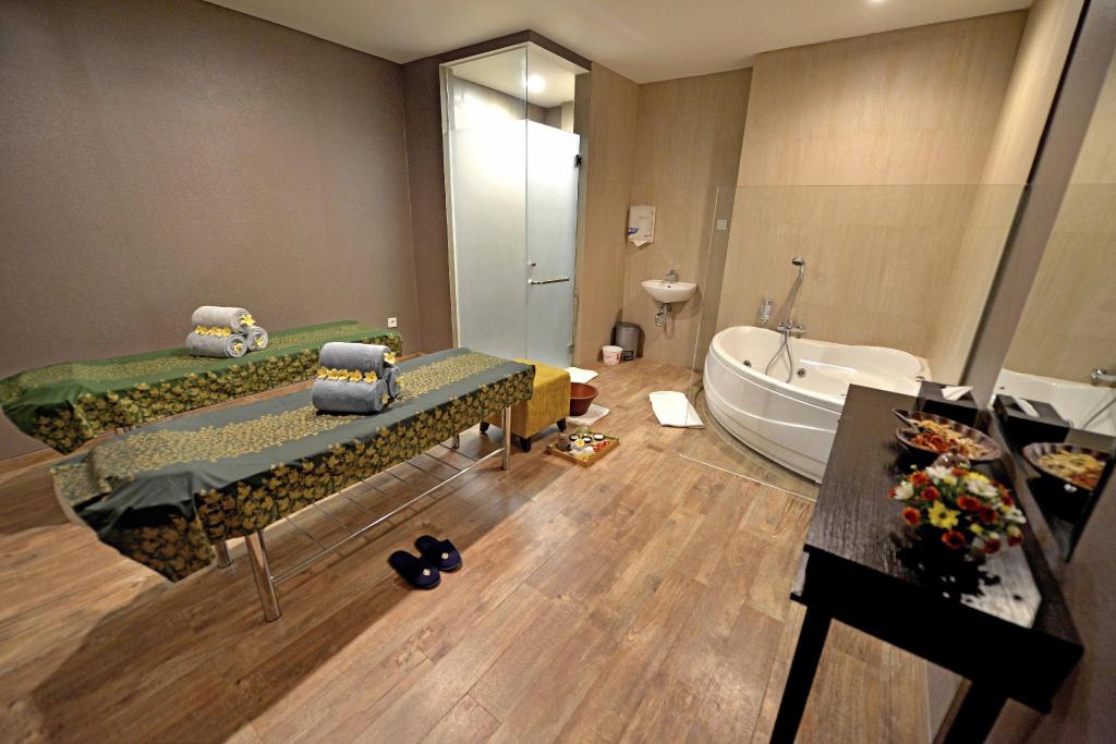 아스토리아 spa.jpg