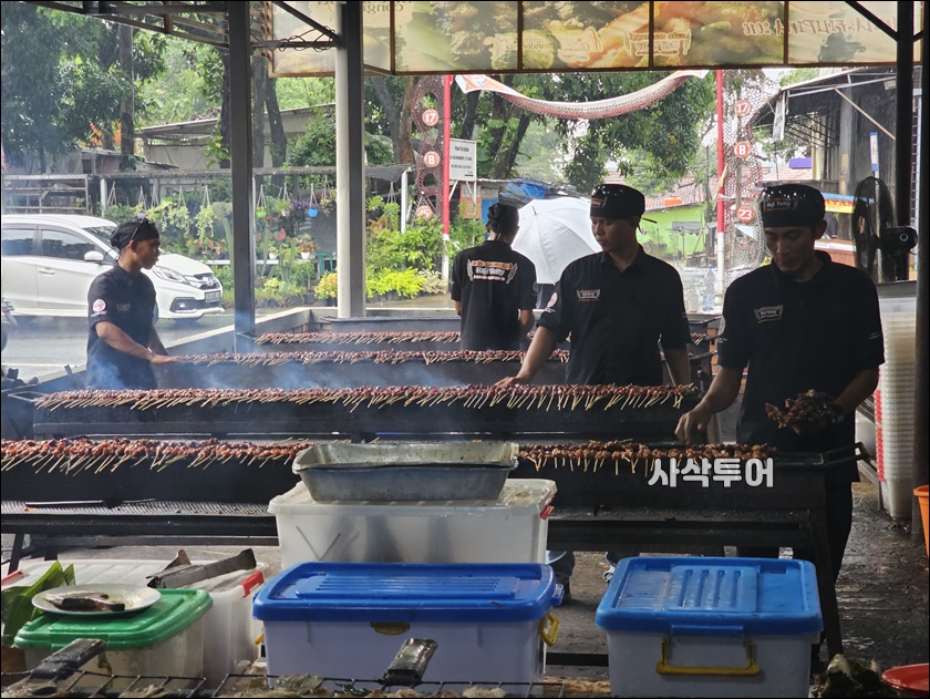 자카르타 렌트카 맛집 정보.jpg