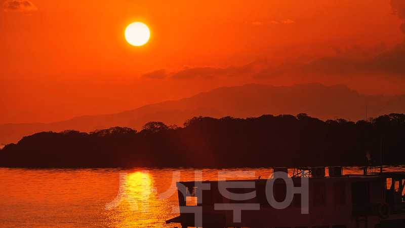 코모도 박쥐섬20240910_174652.jpg
