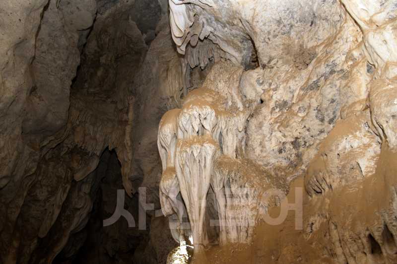 거울동굴 batu cerminDSC_6454.jpg