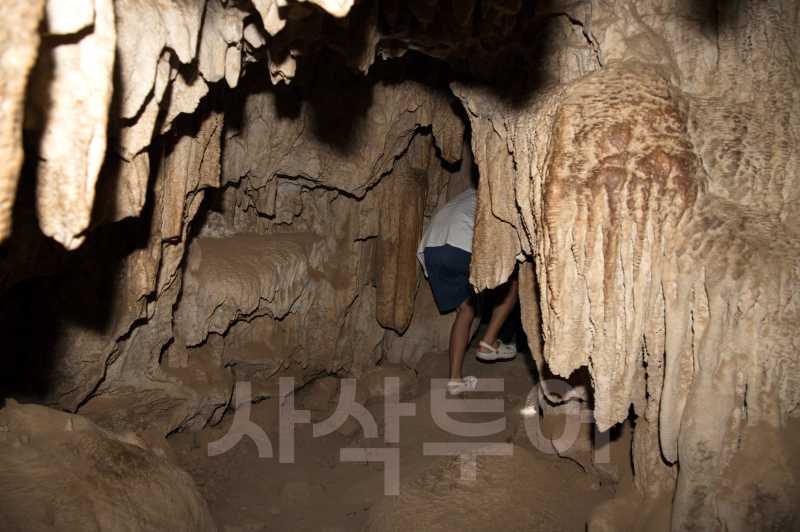 거울동굴 batu cerminDSC_6452.jpg