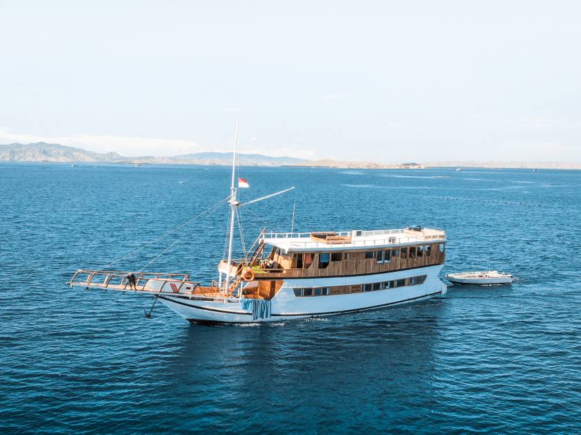 boat 3.jpg