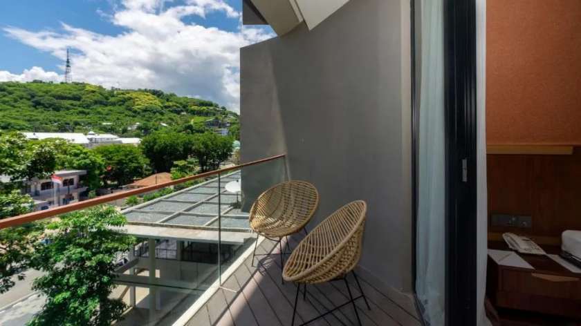 The Signature Hill View3.jpg