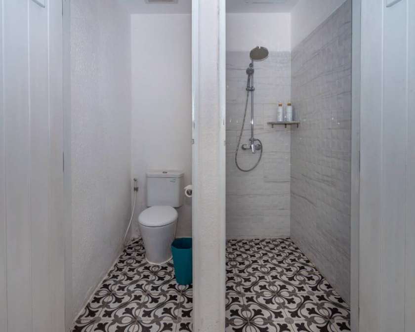 Standard Room4.jpg